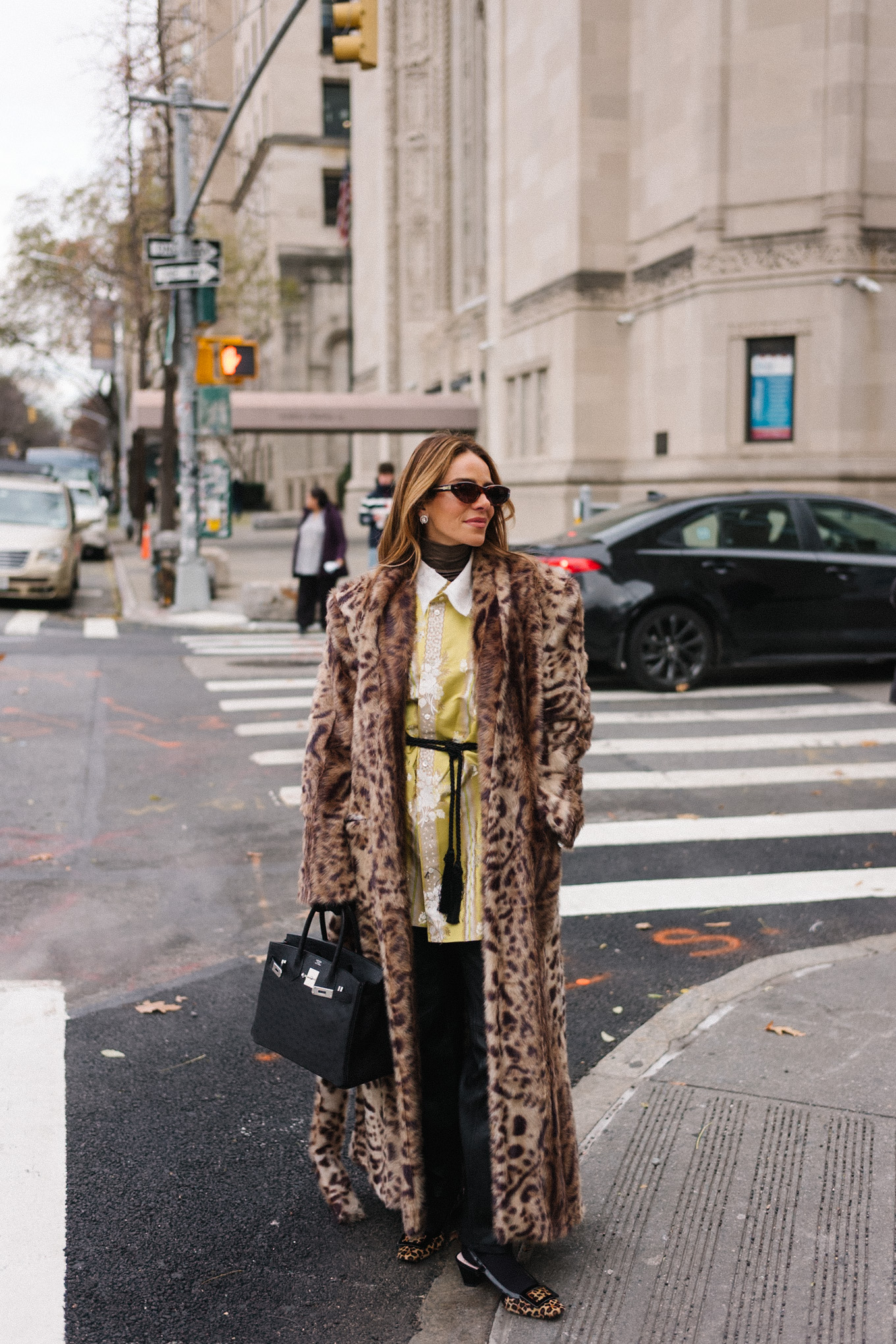leopard coat silk jacket brown turtleneck tassel belt black handbag black gloves