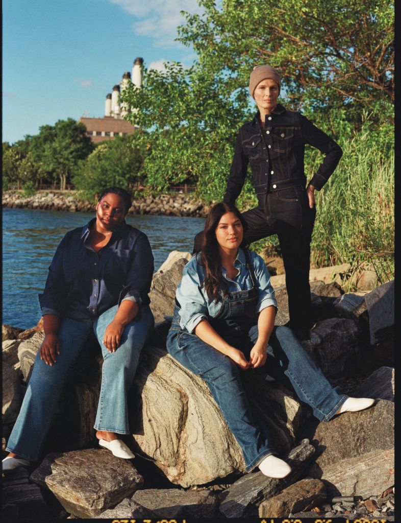 Inside the Universal Standard Fit Liberty Program That Takes on Fluctuating Sizes for GOOD!

Universal Standard Mystery box