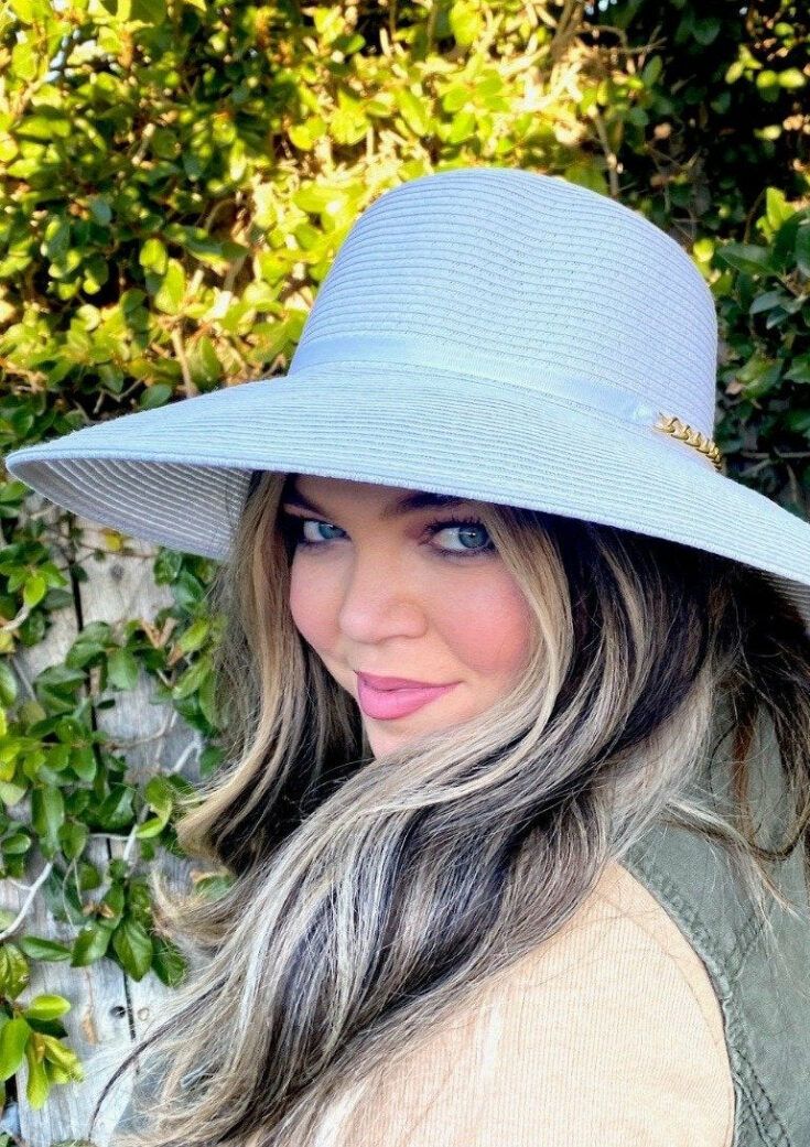 Santorini SunHat White af3ec772 0c97 49e1 a835 ab1435995a93.jpgv1634681125